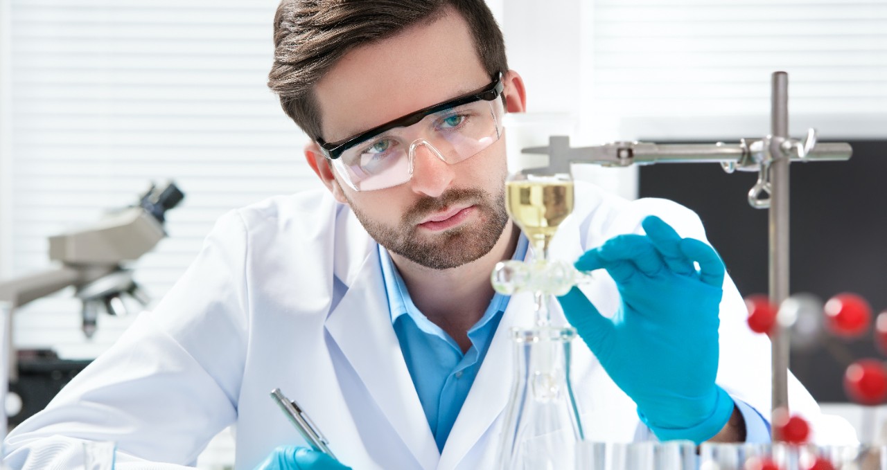 激励下一代的研究化学家